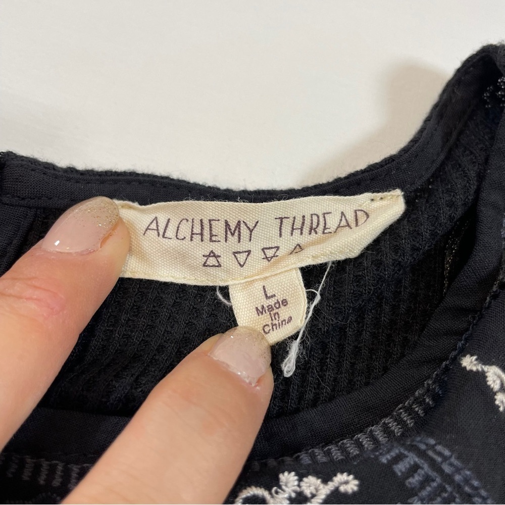 Alchemy Thread Thermal Boho Embroidered Tunic Top Women's Black Size L - Picture 2 of 6